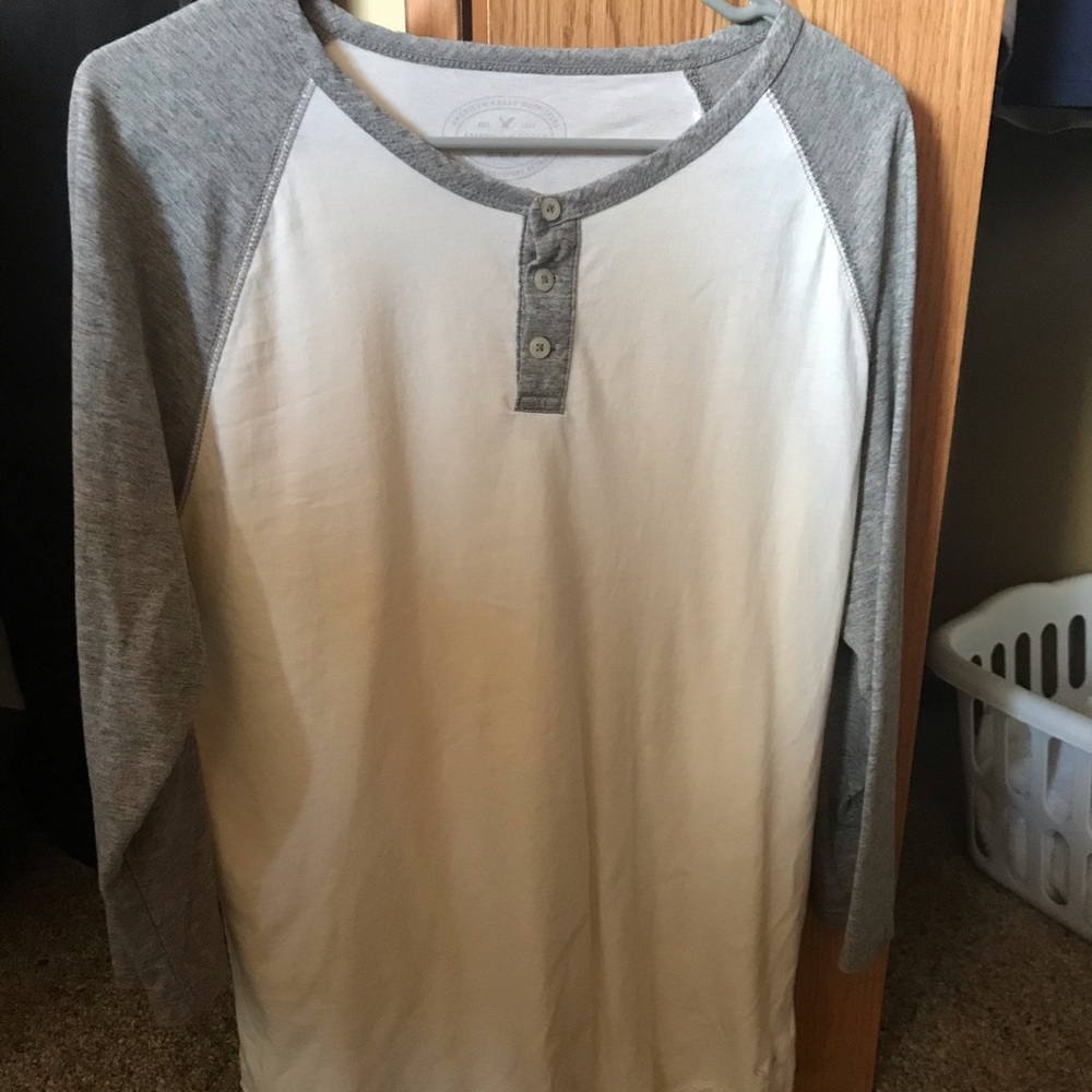 American eagle 3/4 sleeve Henley